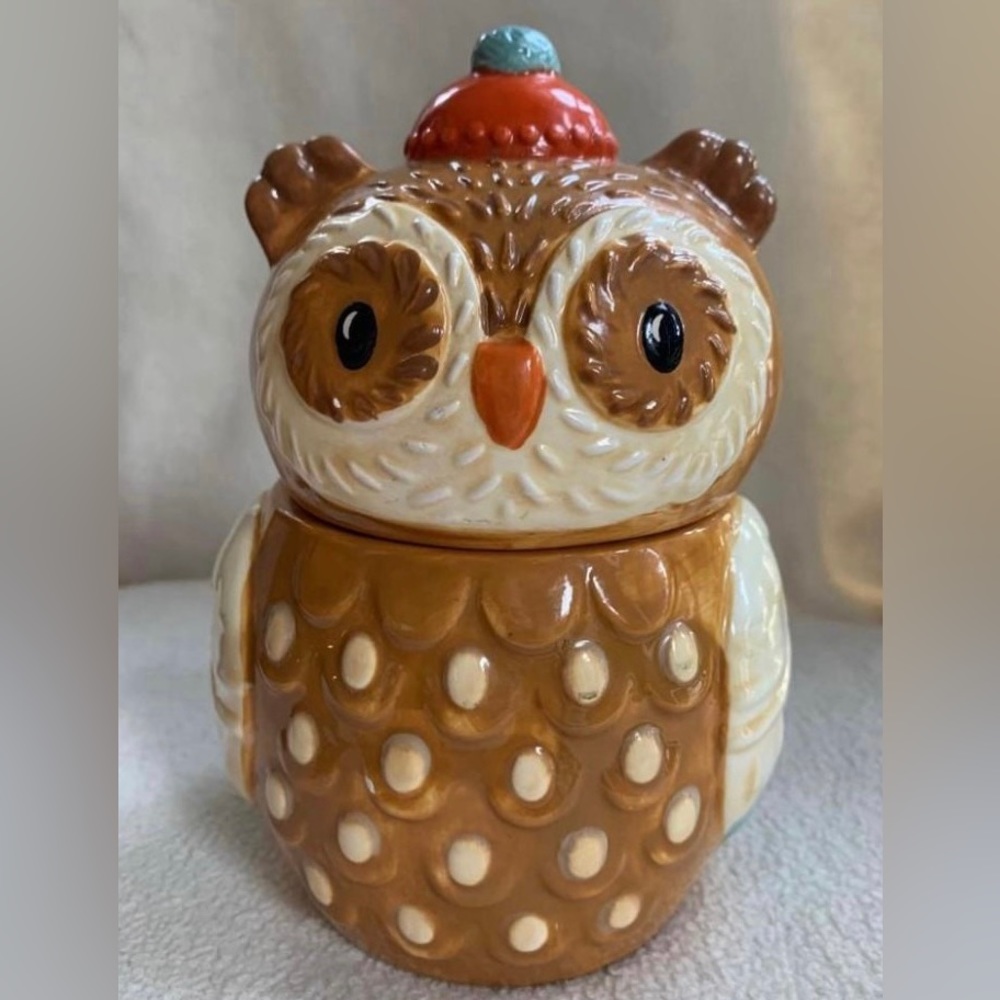 Earthenware Cottage Owl Trinket box keepsake dish